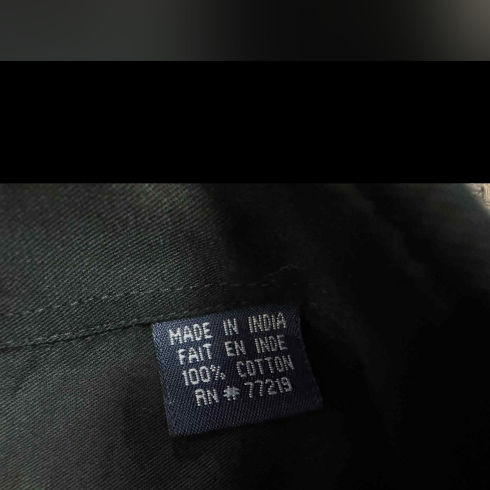 Oscar De La Renta Black Button Down Longsleeve Size 17 1/2 (34/35”) - Picture 8 of 8